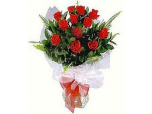 10 Red rose Hand Bunch