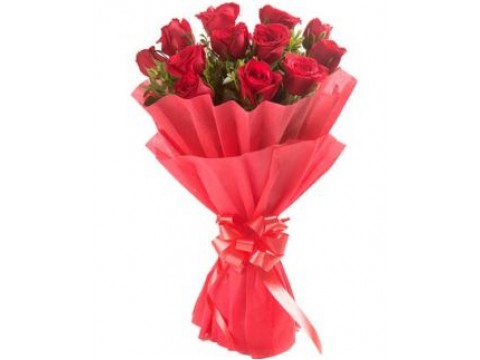 Red Rose Hand Bunch with paper packing