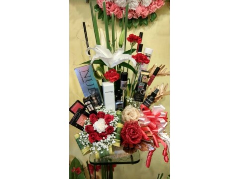 Cosmetic Hampers